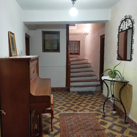 Appartement Au Coeur De Chalabre, Bastide Medievale, Pres Du De Montbel *